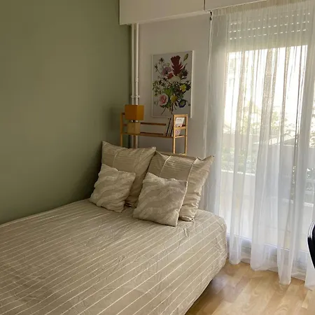 Quiet & Cozy View On Garden Parigi